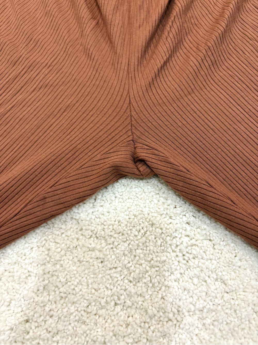 Aritzia Sun•Deh Ribbed Knit Stretchy Legging Pants - Burnt Orange Brown XS - Picture 4 of 6